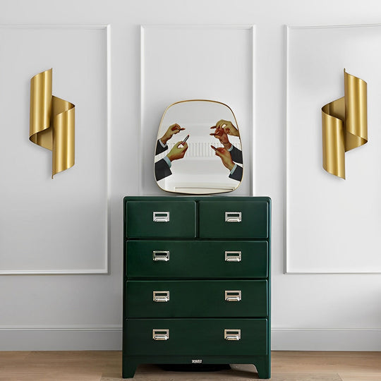 2pcs Symmetrical Up and Down Modern Wall Lamp