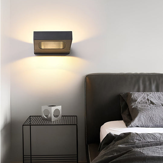 360° Rotatable LED Wall Lamp