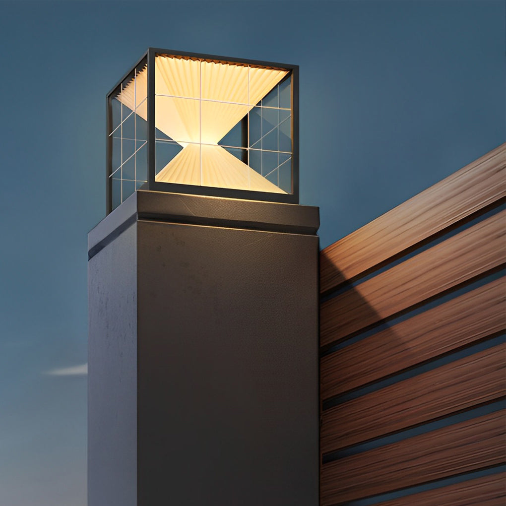 Square Hourglass Shape LED Solar Fence Post Lights Waterproof Outdoor
