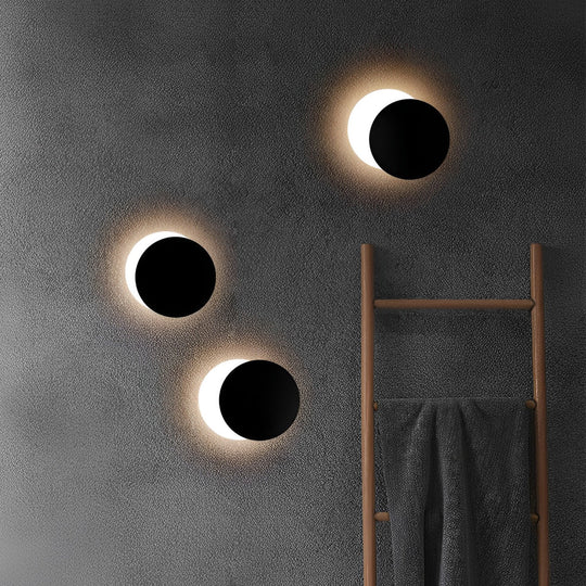 360° Rotatable Round Modern LED Wall Lamp