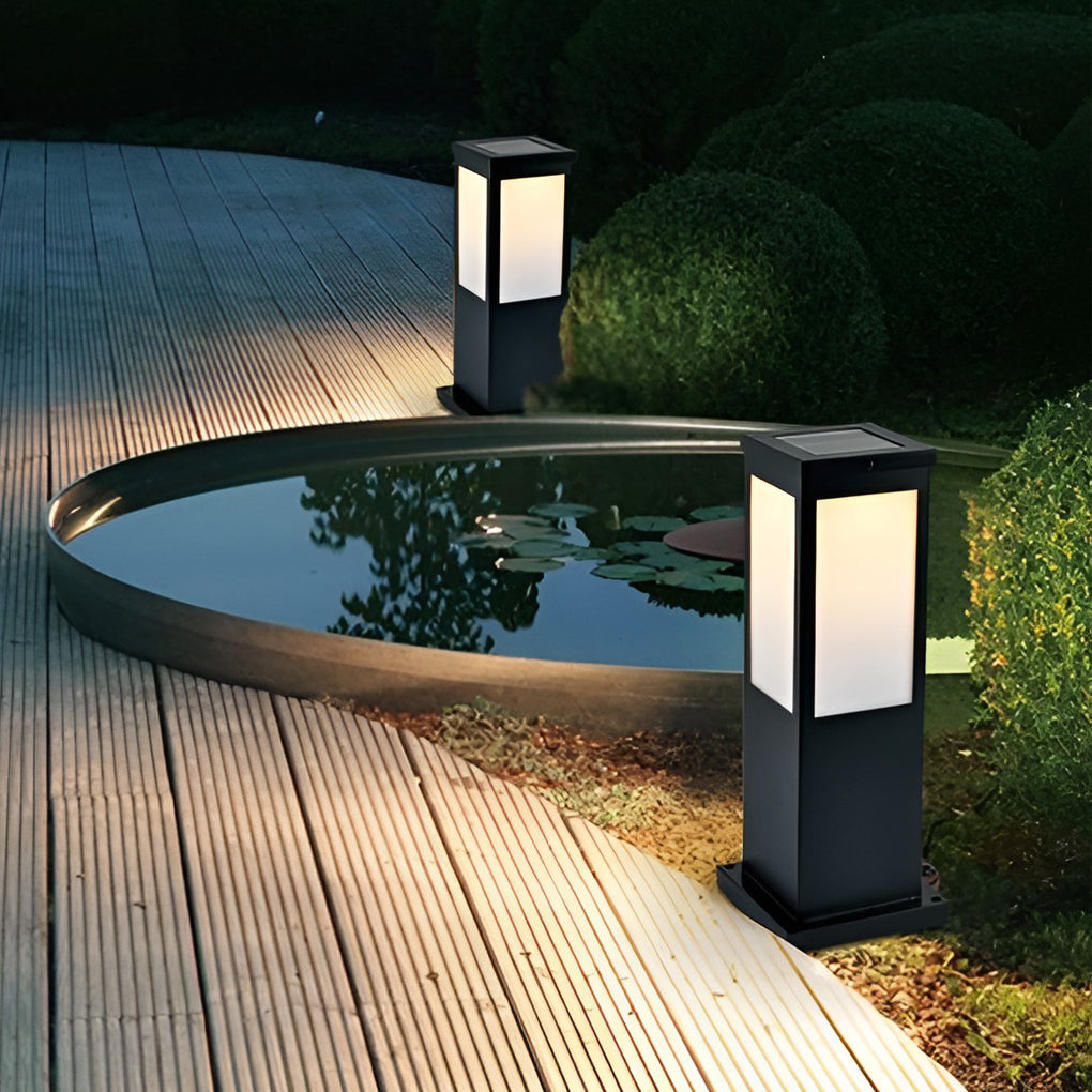 Remote Controlled Industrial Solar Bollard Lights Waterproof and Square Outdoor Lighting