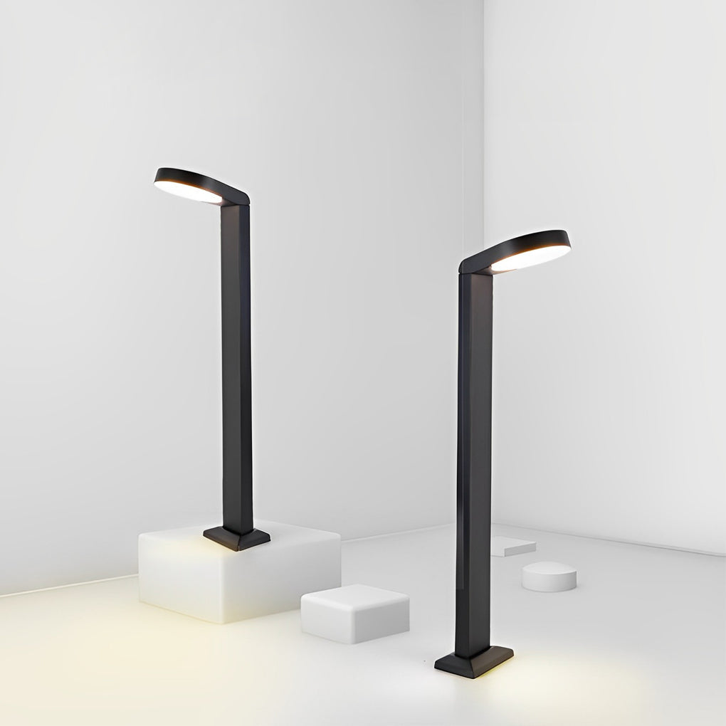 Minimalist Black Aluminum LED Lawn Lamp