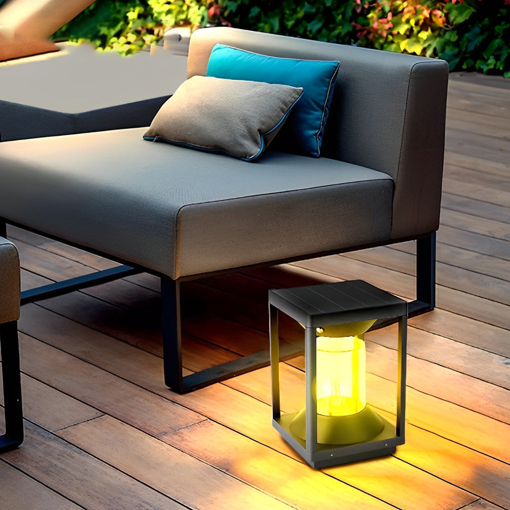 Square Minimalist LED Solar Fence Post Light Waterproof Outdoor Lamp