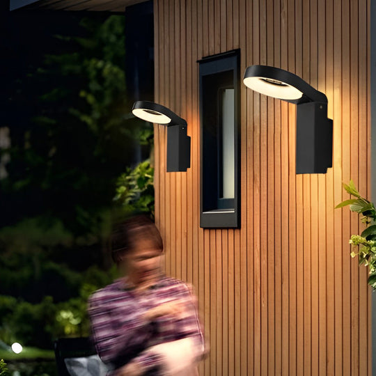 18W LED Ring Outdoor Wall and Pathway Light