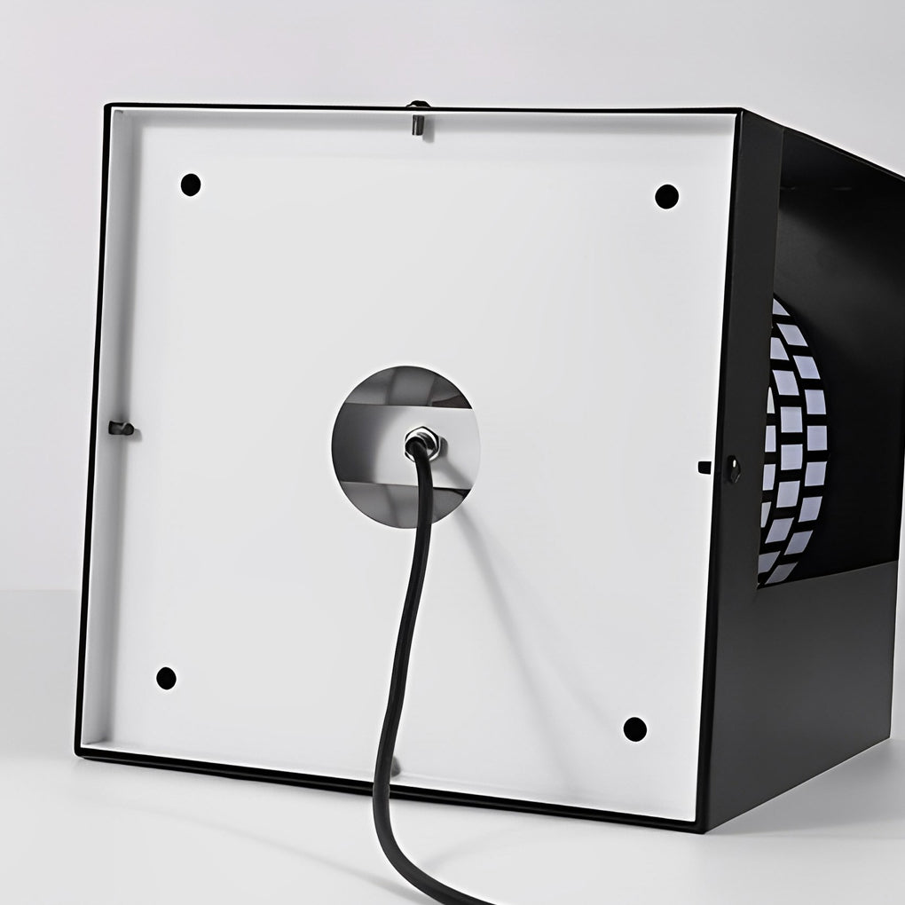 Four-Panel Cylinder Lantern LED Outdoor Light with Lattice Pattern