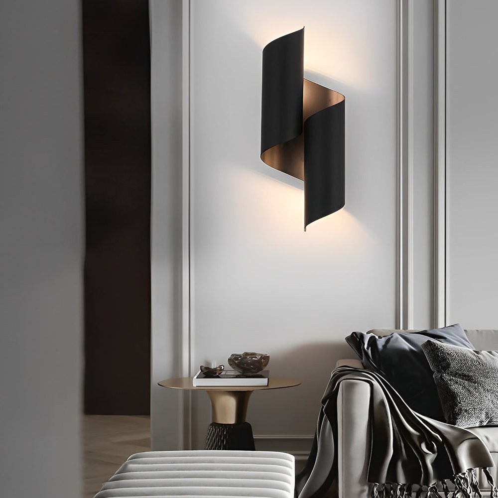 2pcs Symmetrical Up and Down Modern Wall Lamp