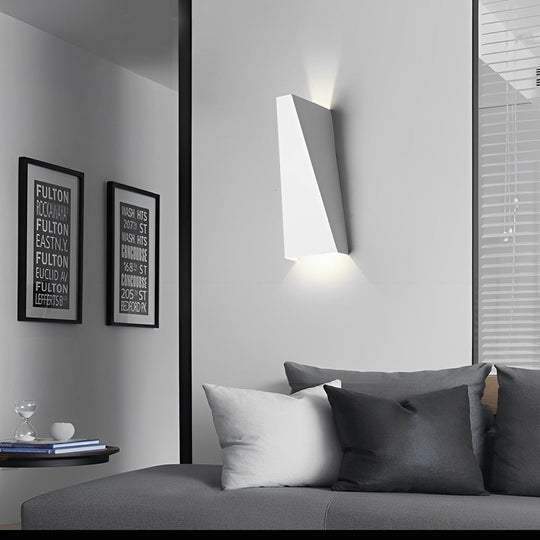Waterproof Creative LED Up and Down Nordic Wall Lamp