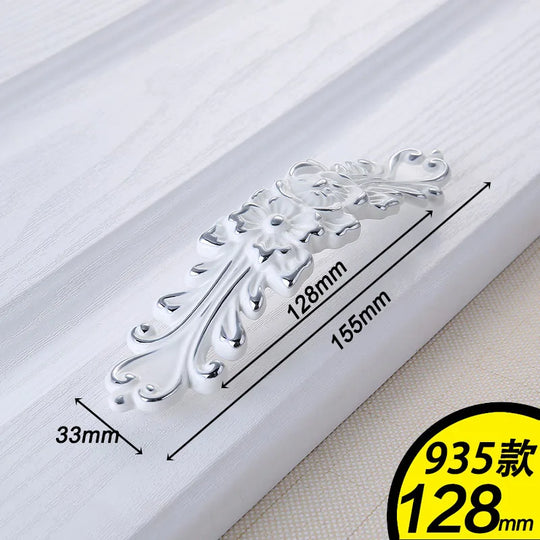 European Ivory White Cabinet Handle – Elegant Zinc Alloy Pulls for Dressers and Cupboards (96mm)