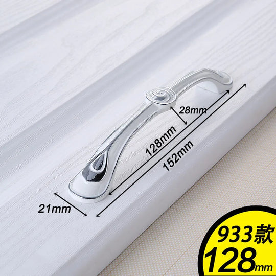 European Ivory White Cabinet Handle – Elegant Zinc Alloy Pulls for Dressers and Cupboards (96mm)