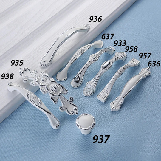 European Ivory White Cabinet Handle – Elegant Zinc Alloy Pulls for Dressers and Cupboards (96mm)