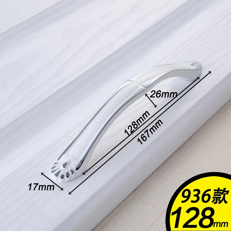 European Ivory White Cabinet Handle – Elegant Zinc Alloy Pulls for Dressers and Cupboards (96mm)