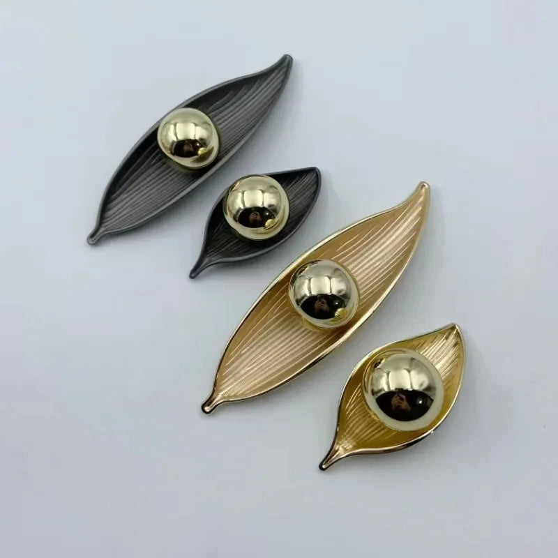 Creative Leaf Ball Zinc Alloy Knob – Gold Furniture Handle