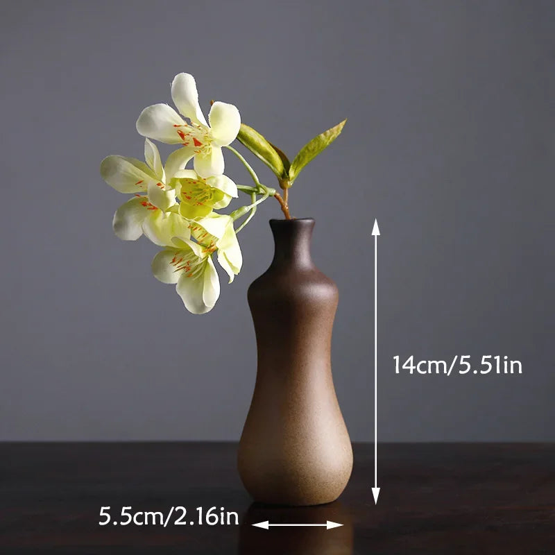Retro Zen Ceramic Tabletop Vase for Flower Arrangement Decor
