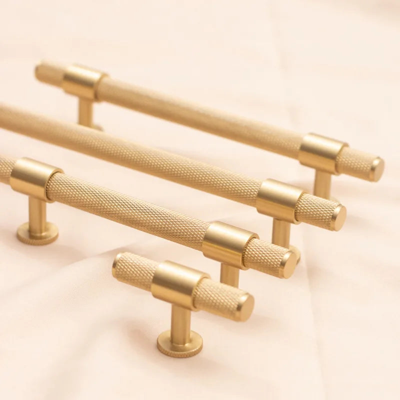 Knurled Brass Handles – Modern Pulls and Knobs for Cabinets and Wardrobes (28–278mm)