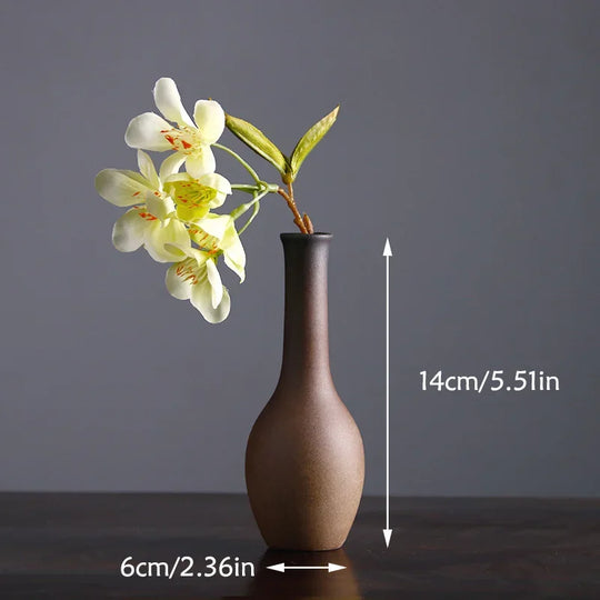 Retro Zen Ceramic Tabletop Vase for Flower Arrangement Decor