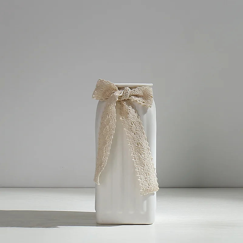 White Ceramic Hydroponic Flower Vase for Modern Home Decor