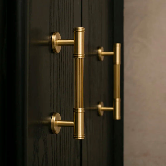 Gold Brass Vertical Linear Cabinet Handles – American-Style Pulls for Wardrobes and Furniture