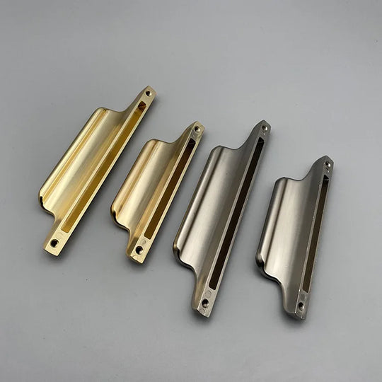 Luxury Zinc Alloy Curved Cabinet Handles – Modern Drawer Pulls