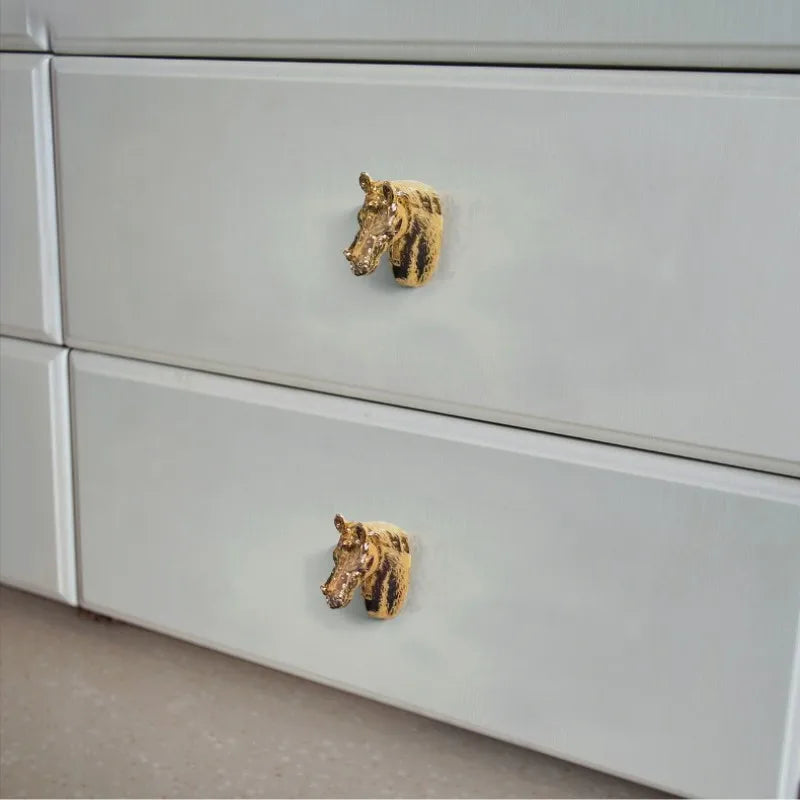 Creative Horse Head Cabinet Knobs – Artistic Zinc Alloy Handles