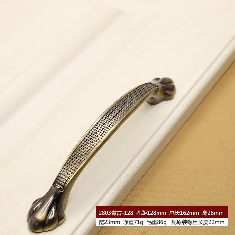 Retro Bronze Cabinet Handles – Antique Metal Drawer & Door Pulls