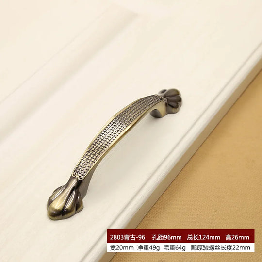 Retro Bronze Cabinet Handles – Antique Metal Drawer & Door Pulls