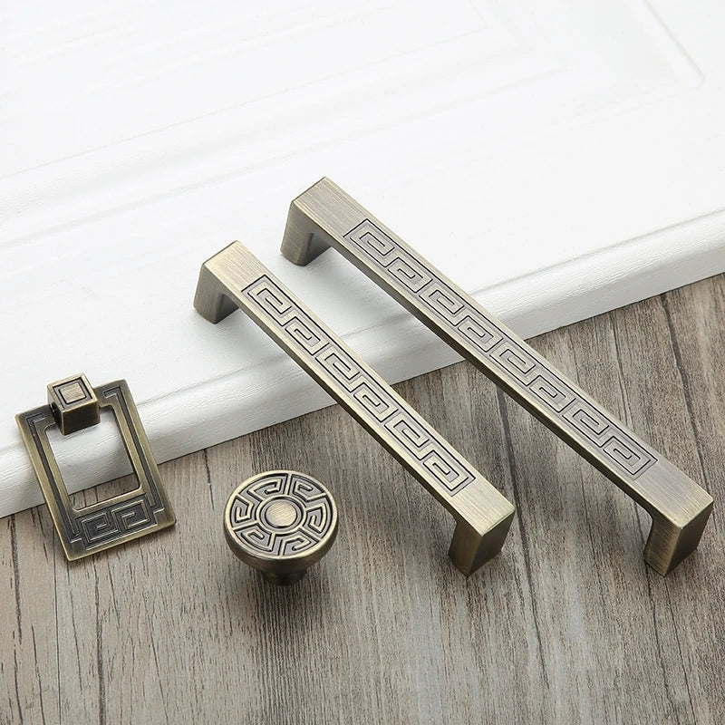 Antique Bronze Cabinet Knobs & Handles – Vintage Furniture Hardware