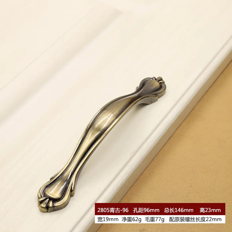 Retro Bronze Cabinet Handles – Antique Metal Drawer & Door Pulls