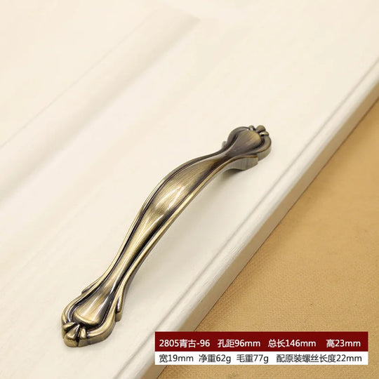 Retro Bronze Cabinet Handles – Antique Metal Drawer & Door Pulls