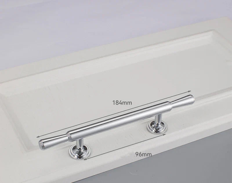 Chrome and Polished Gold Brass Furniture Handles – Modern Pulls and Knobs for Cabinets and Wardrobes