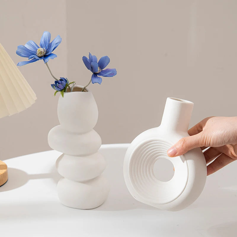 White Ceramic Vase Modern Minimalist Decorative Flower Vase