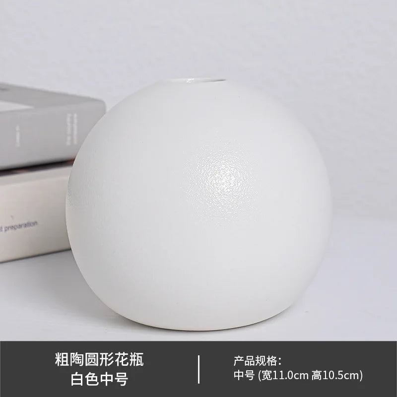 Black and White Ceramic Ball Vase for Hydroponic Flower Decor