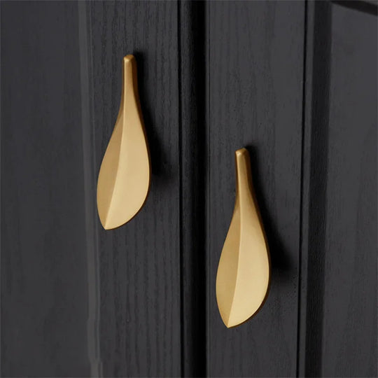 Golden Leaf Drawer Handles – Zinc Alloy Light Luxury Cabinet Knobs