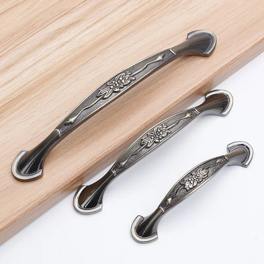 Antique Bronze Cabinet Handles – Vintage Zinc Alloy Drawer Pulls