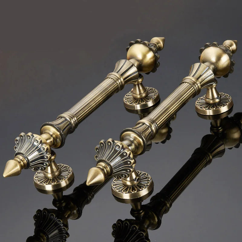 Antique Bronze Zinc Alloy Door Pull – Elegant Long Handle for Glass, Wooden, or Alloy Doors (280-550 mm)