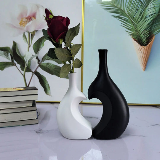 Heart Shaped Hollow Decorative Vase for Modern Tabletop Decor