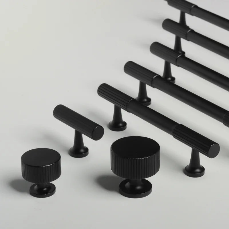 Black Vertical Line Brass Furniture Handles – Modern Pulls and Knobs for Cabinets and Wardrobes