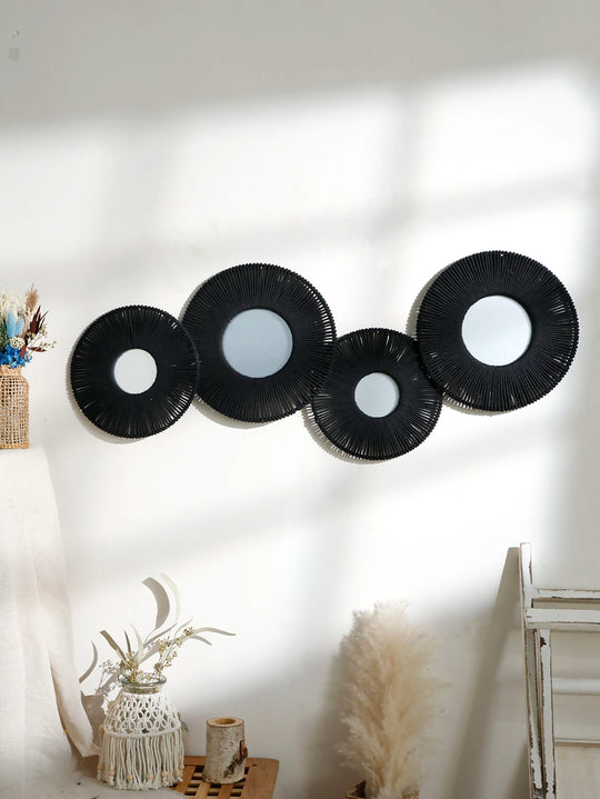 Round Hanging Wall Mirror with Woven Hemp Rope Decor