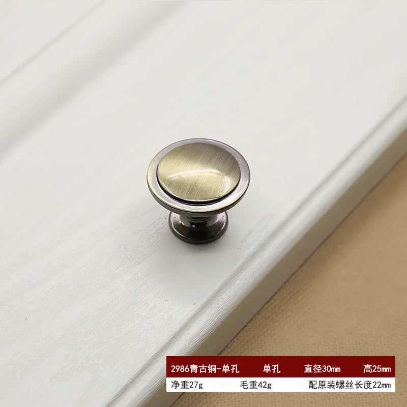 Retro Bronze Cabinet Handles – Antique Metal Drawer & Door Pulls