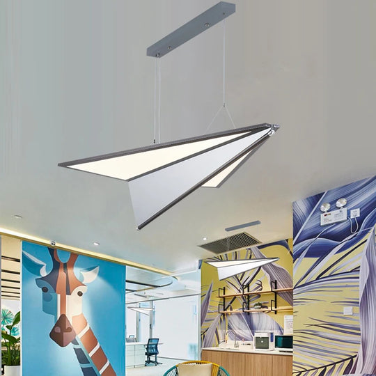 Modern Creative Aircraft LED Pendant Light for Bedroom & Dining Hall