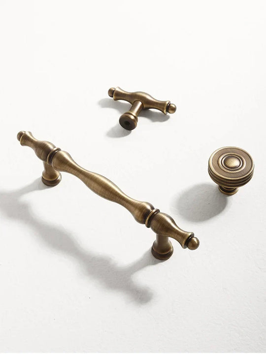 Antique Brass Furniture Cabinet Handle – Vintage Knob and Pull for Furniture