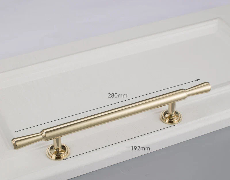 Chrome and Polished Gold Brass Furniture Handles – Modern Pulls and Knobs for Cabinets and Wardrobes