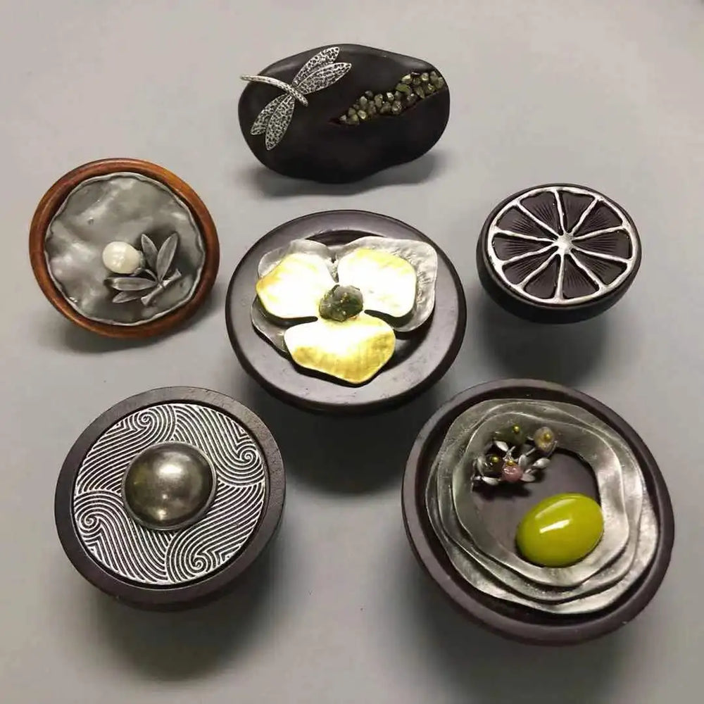 Handmade Wood & Alloy Flower Knob Handles – Artistic Cabinet Pulls
