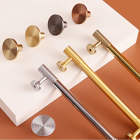 Spiral Deco Brass Furniture Handles – Modern Pulls for Cabinets and Wardrobes