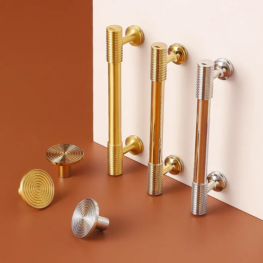 Spiral Deco Brass Furniture Handles – Modern Pulls for Cabinets and Wardrobes