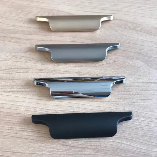 Luxury Zinc Alloy Curved Cabinet Handles – Modern Drawer Pulls