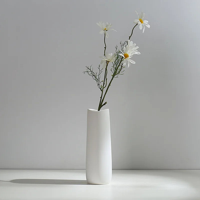 White Ceramic Hydroponic Flower Vase for Modern Home Decor