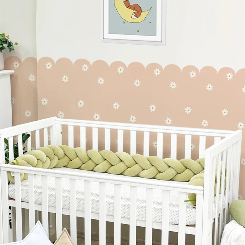 Soft Pastel Daisy Bloom Scalloped Wall Mural Decals