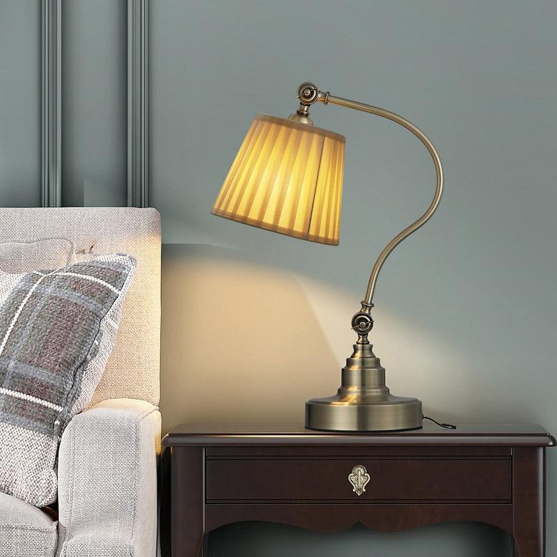 Industrial Empire-Style Metal Desk Lamp with Curved Arm