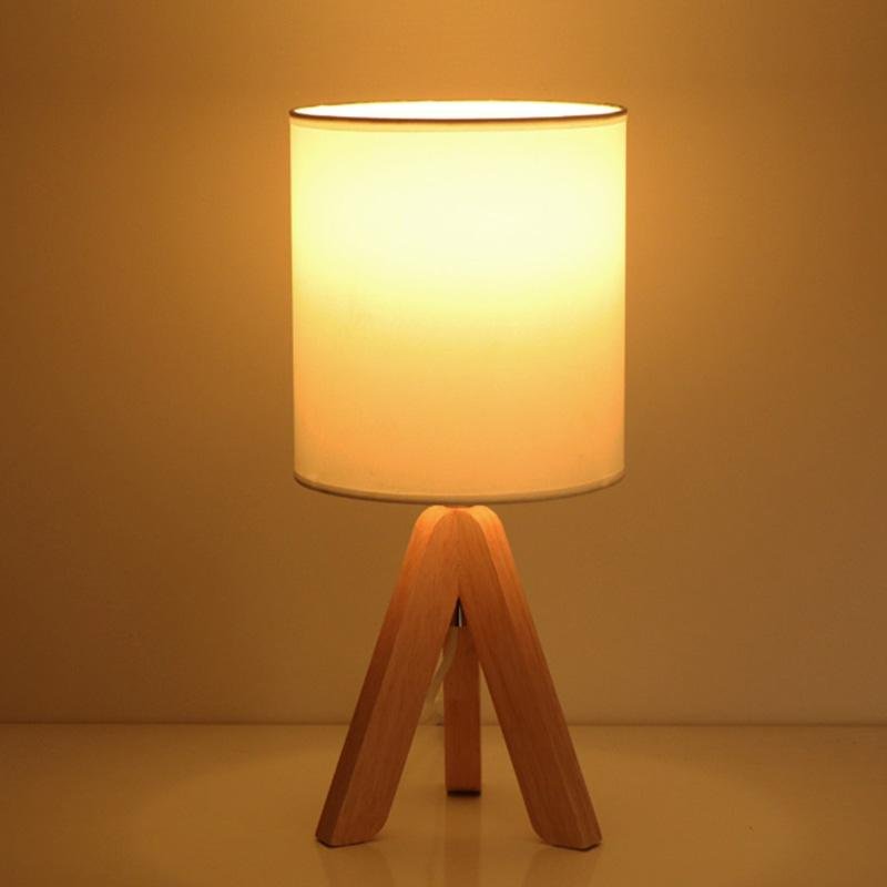 15'' Wood Modern Tripod Table Lamp with Linen Shade