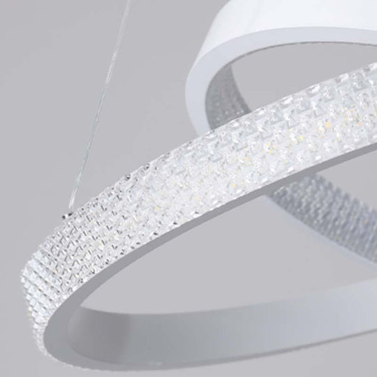Round 3-Ring Modern LED Chandelier – Adjustable Hanging Design
